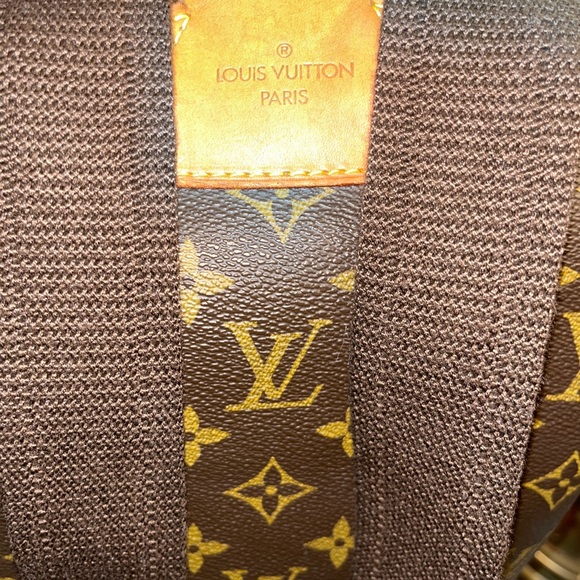 Louis Vuitton Monogram Montsouris GM Backpack - Picture 8 of 12